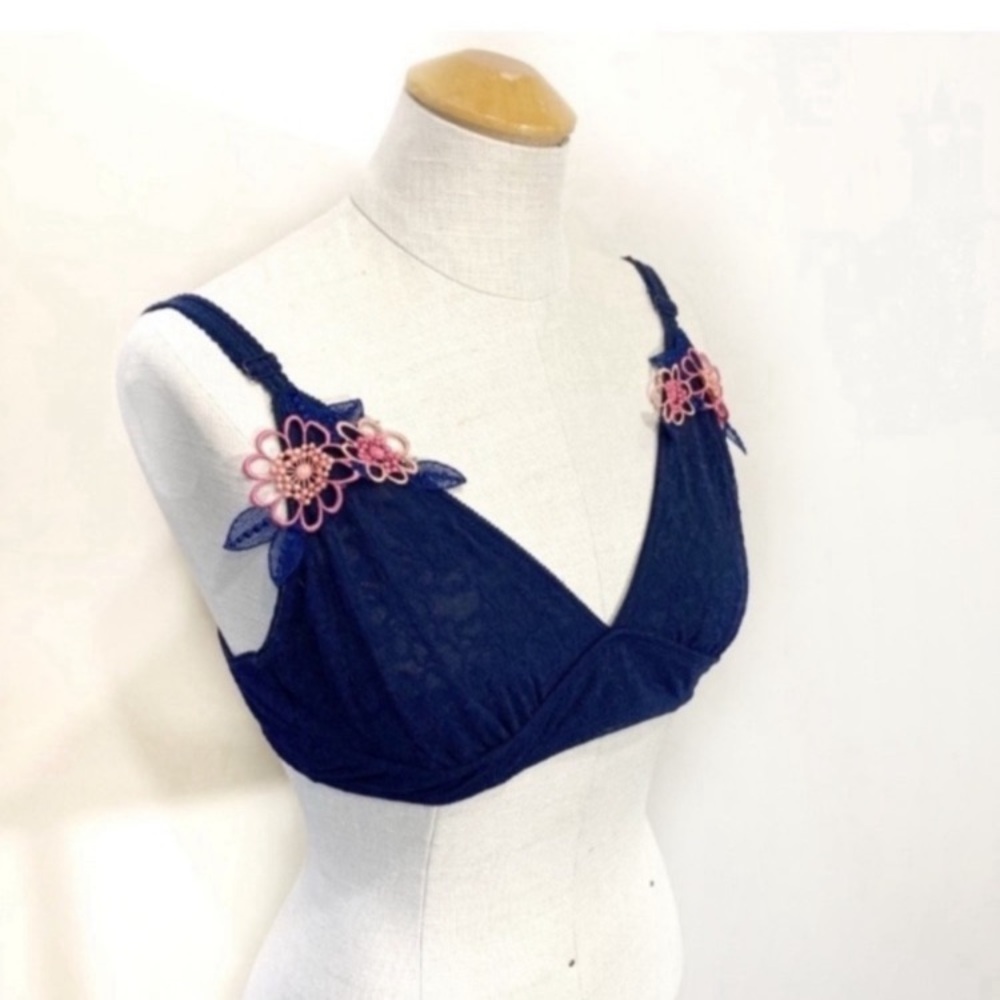 Aerie Lace Bralette Size Large Floral Appliqué New